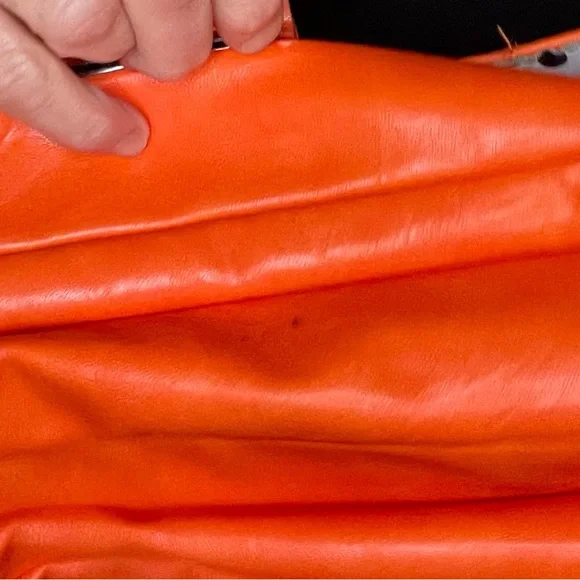 Jenna Kador Oversized Tote Bag Purse Orange Silver Chain cross body & Buckle - Picture 13 of 14